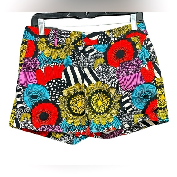 BANANA REPUBLIC-WOMEN'S SIZE 2 -
MULTICOLOR MARIMEKKO
SHORTS - Picture 1 of 8